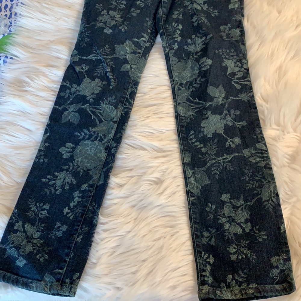 Gloria Vanderbilt Sadie skinny Floral Jeans - Picture 2 of 8